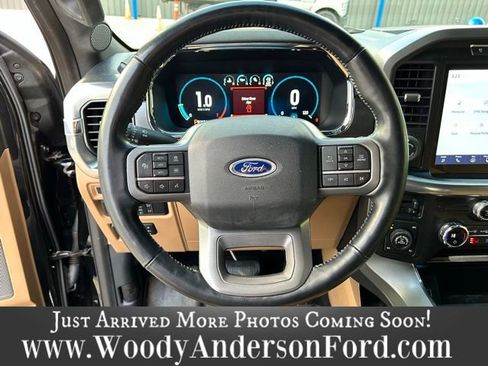 Used 2021 Ford F150 Lariat w/ Max Trailer Tow Package image 9