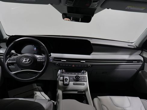 Used 2025 Hyundai Palisade SEL image 16
