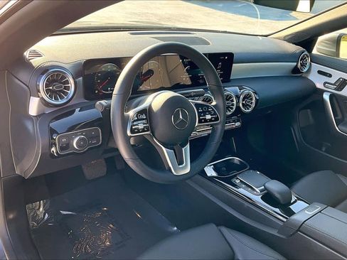 Used 2023 Mercedes-Benz CLA 250 image 16