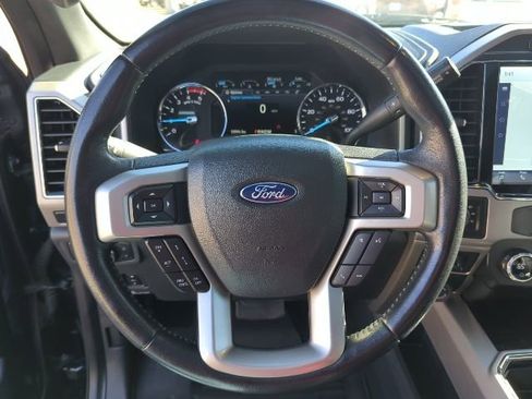 Used 2022 Ford F250 Lariat w/ Tremor Off-Road Package image 11