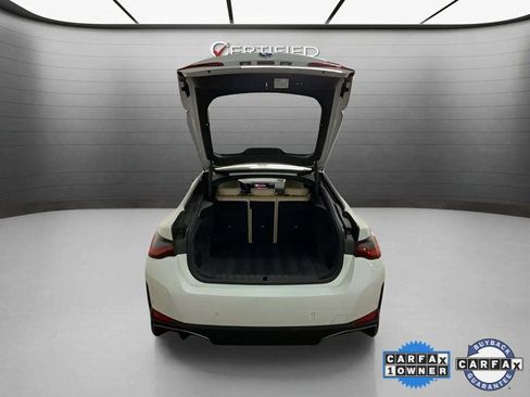 Used 2023 BMW i4 eDrive35 w/ Premium Package image 12