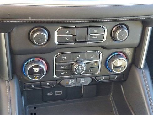 Used 2024 Chevrolet Tahoe LT image 23