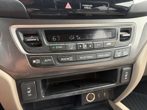 Used 2018 Honda Pilot EX-L image 32