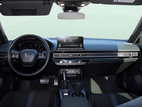 Used 2025 Honda Civic Sport image 13