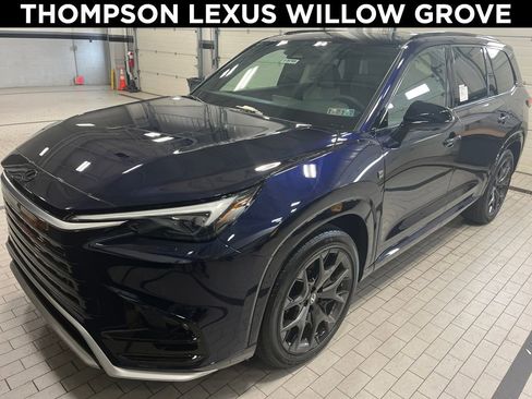New 2026 Lexus TX 500h AWD image 1