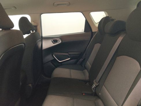 Used 2022 Kia Soul LX w/ Technology Package FWD image 18