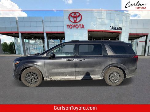 Used 2026 Kia Carnival SX Prestige image 1