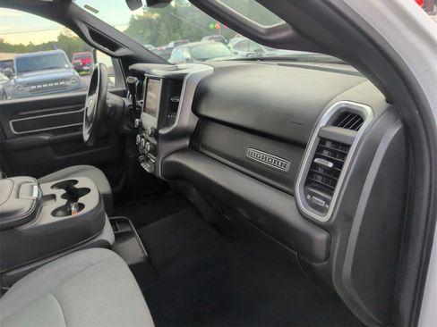 Used 2024 RAM 2500 Big Horn image 31