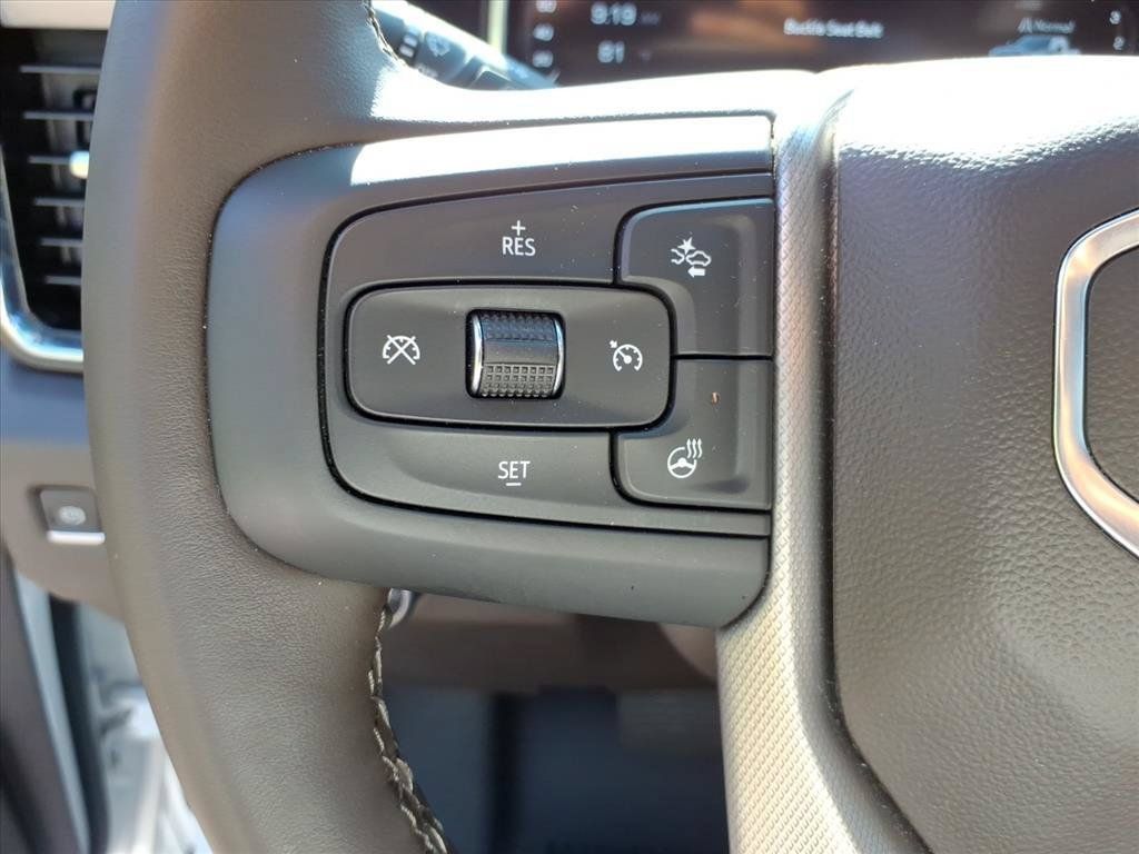 Used 2025 GMC Sierra 2500 Denali w/ Technology Package AWD/4WD image 29