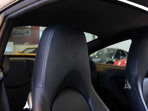 Used 2005 Porsche 911 Carrera S RWD image 19