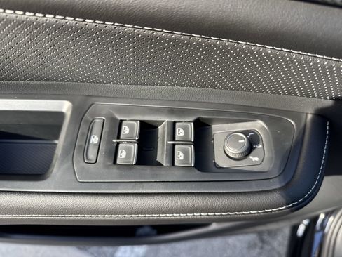 New 2026 Volkswagen Atlas Cross Sport SEL image 24