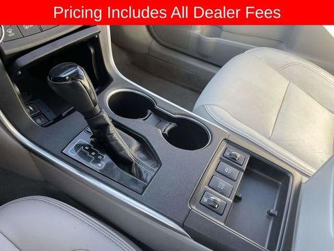 Used 2017 Toyota Camry XLE w/ Moonroof Package FWD image 35