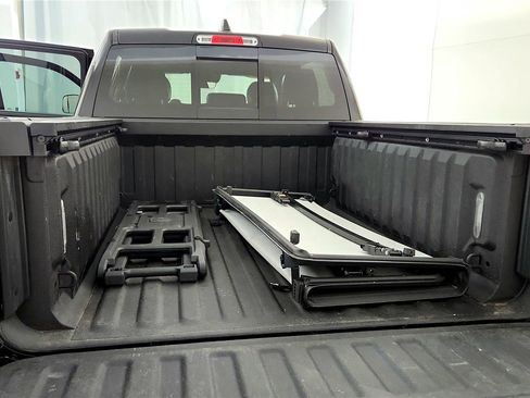 Used 2019 RAM 1500 Limited AWD/4WD image 18