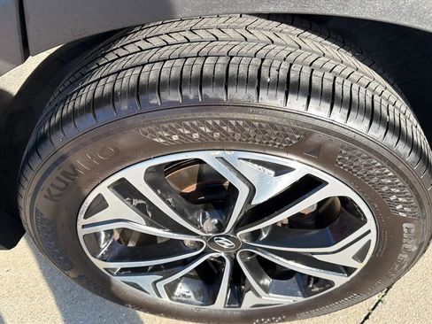 Used 2020 Hyundai Santa Fe Limited FWD image 34