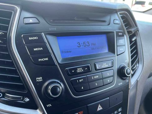 Used 2014 Hyundai Santa Fe Sport image 17