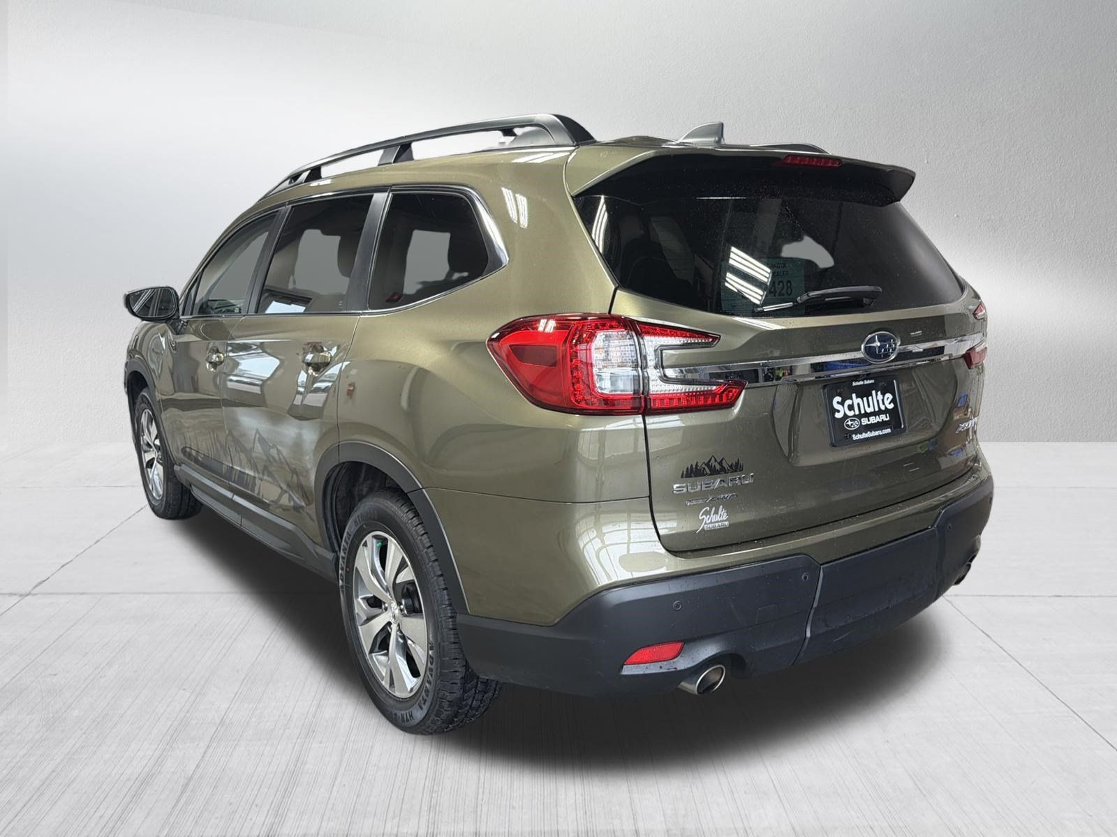 Certified 2024 Subaru Ascent Premium w/ Convenience Package AWD/4WD image 6