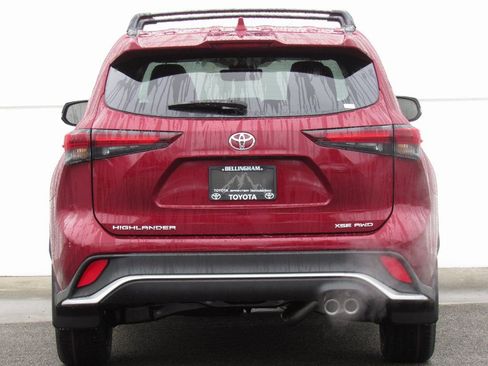 New 2026 Toyota Highlander XSE AWD/4WD image 7