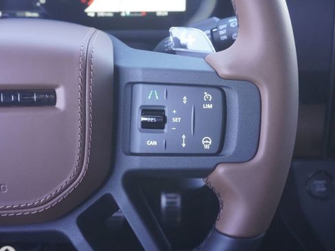 New 2026 Land Rover Defender 110 OCTA image 13