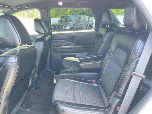 Used 2024 Nissan Pathfinder Rock Creek image 48