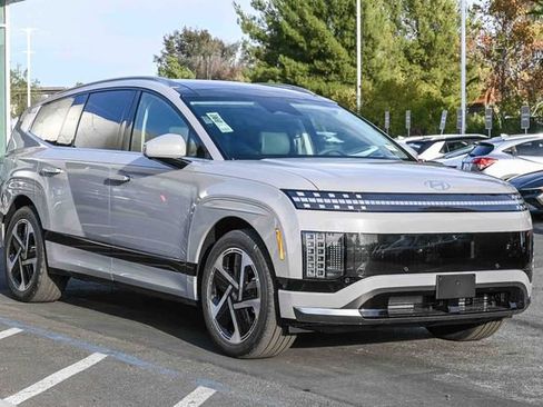 New 2026 Hyundai Ioniq 9 Calligraphy image 3