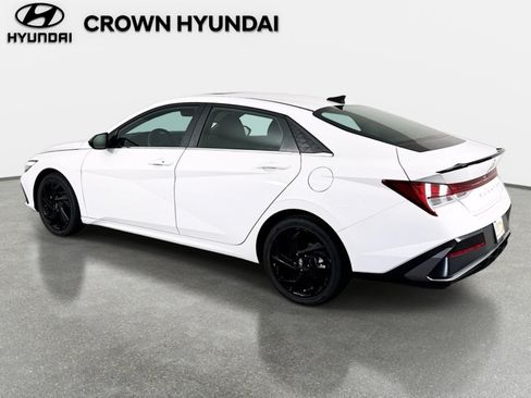 Certified 2026 Hyundai Elantra SEL Sport Premium w/ Cargo Package FWD image 7