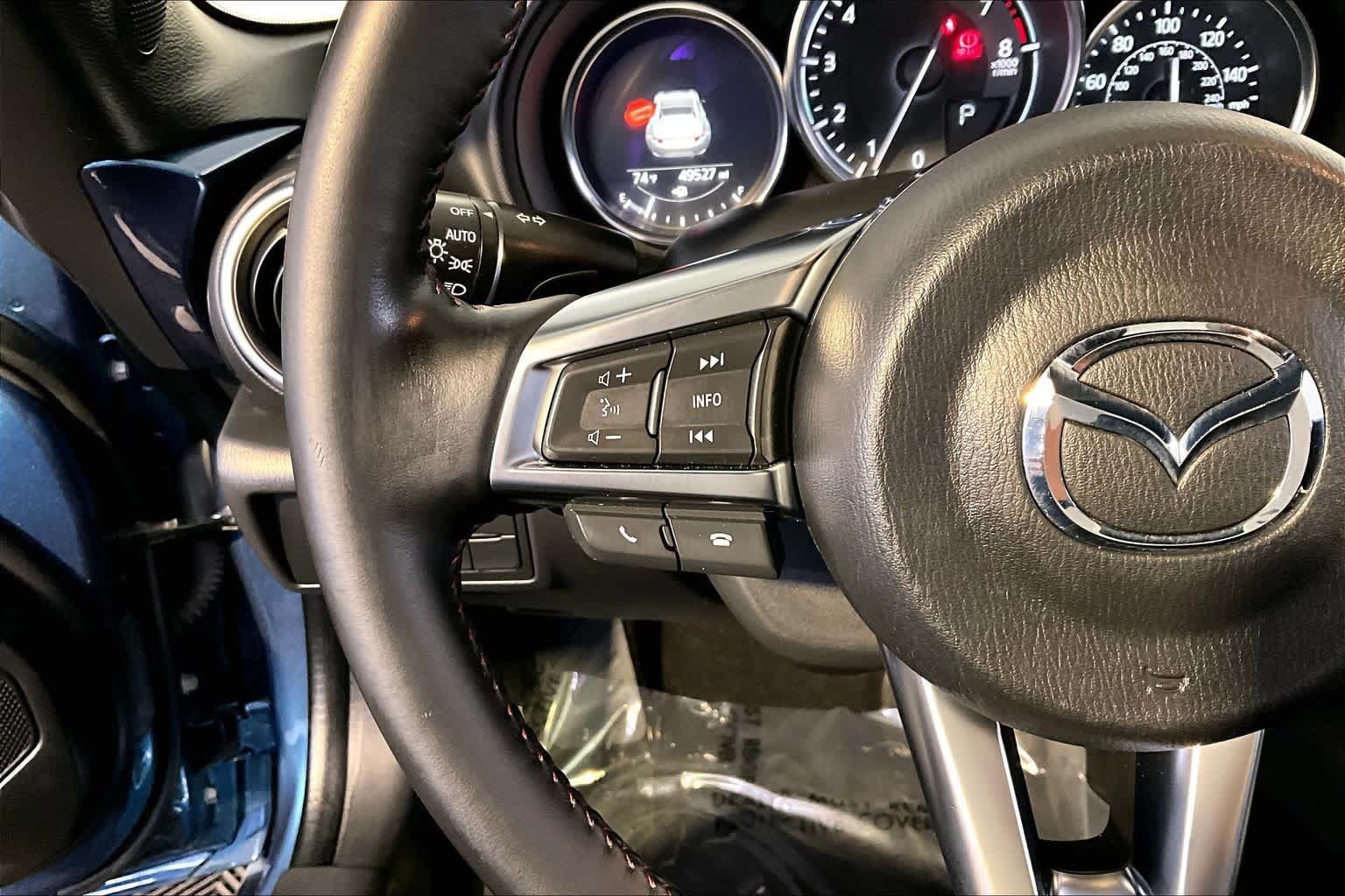 Used 2019 MAZDA MX-5 Miata RF Grand Touring RWD image 22