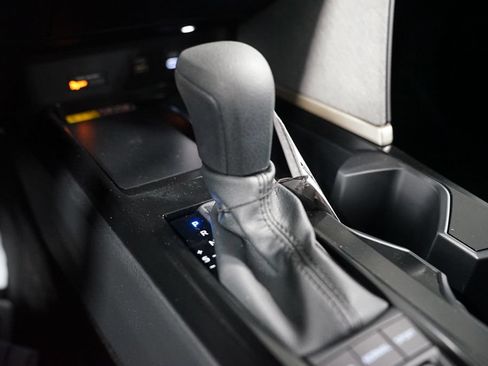New 2026 Toyota Camry LE FWD image 21