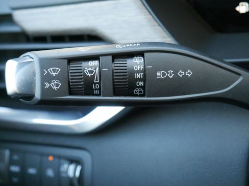 Certified 2024 GMC Acadia Denali image 25