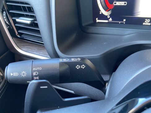 Used 2026 Nissan Rogue Platinum w/ Tech Package AWD/4WD image 41