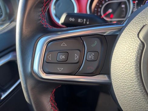 Used 2022 Jeep Gladiator Rubicon image 15