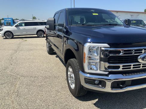 Used 2025 Ford F250 XLT AWD/4WD image 14