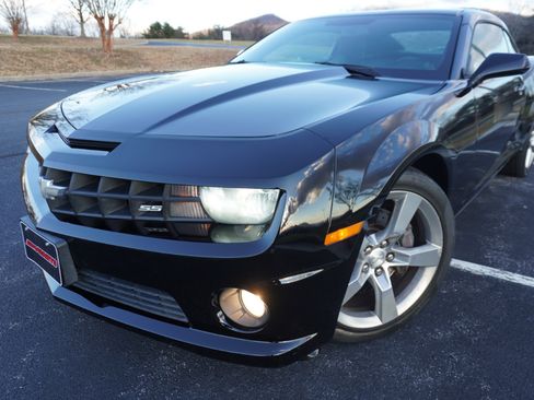 Used 2013 Chevrolet Camaro SS image 6
