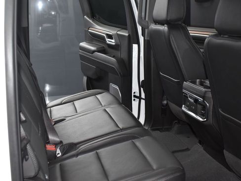 Used 2024 GMC Sierra 1500 Denali image 13