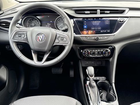 Used 2023 Buick Encore GX Select w/ Safety Package II image 2