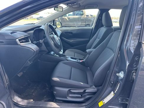Used 2024 Toyota Corolla LE FWD image 9
