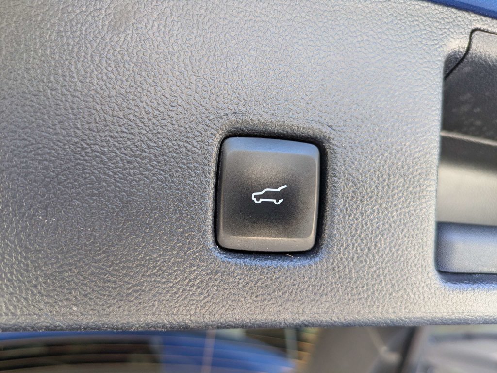 Used 2023 Ford Escape ST-Line w/ Equipment Group 301A FWD image 14