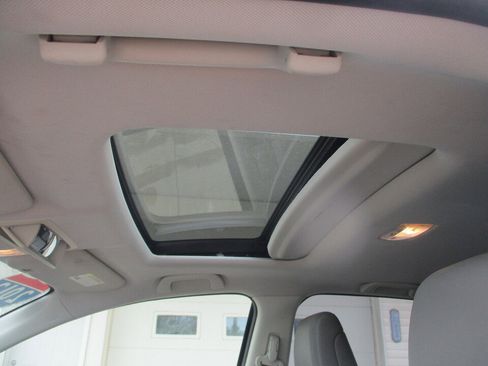 Used 2012 Honda CR-V EX-L image 10