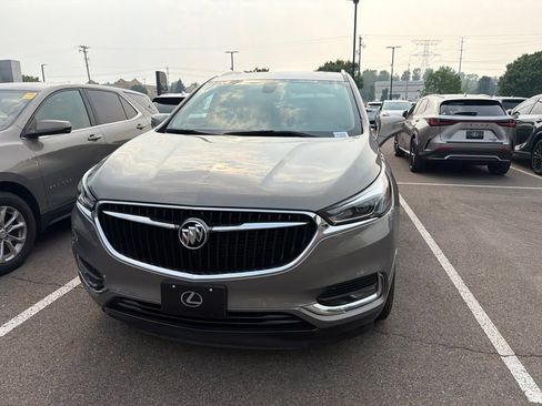 Used 2019 Buick Enclave Essence w/ Trailering Package, 5000 lbs. AWD/4WD image 7