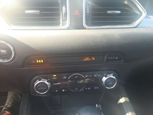 Used 2018 MAZDA CX-5 Touring w/ Preferred Equipment Package AWD/4WD image 19