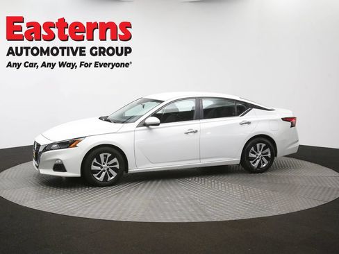 Used 2022 Nissan Altima 2.5 S FWD image 56