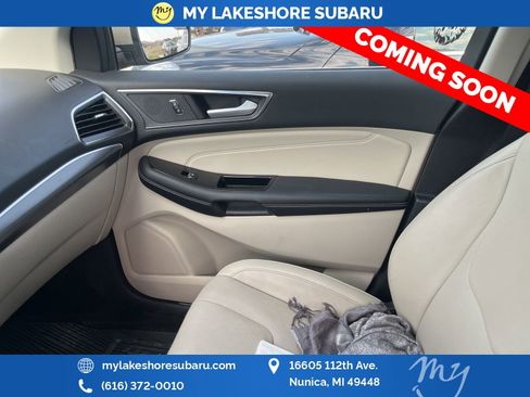 Used 2018 Ford Edge Titanium w/ Equipment Group 301A image 15