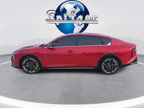 Used 2025 Kia K4 GT-Line w/ GT-Line Sunroof Package image 2