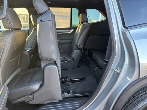 New 2026 GMC Acadia Elevation w/ Elevation Premium Package image 37