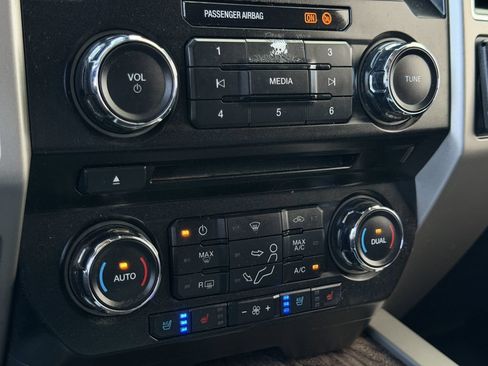 Used 2018 Ford F250 Lariat w/ Lariat Ultimate Package AWD/4WD image 22