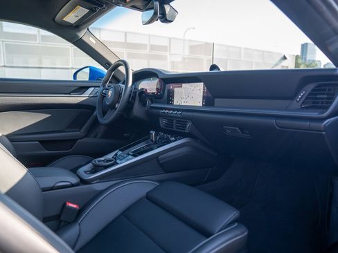 Certified 2025 Porsche 911 Carrera RWD image 24