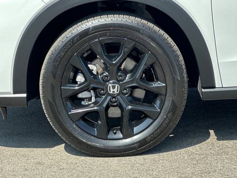 Used 2024 Honda HR-V Sport image 29