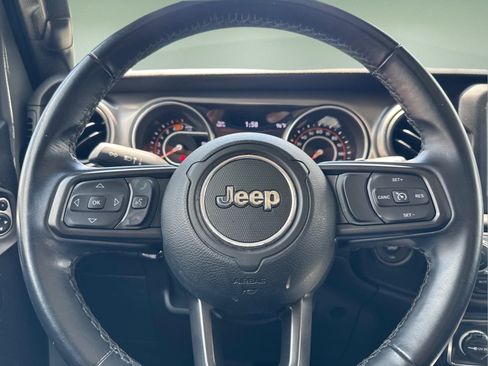 Used 2021 Jeep Wrangler Unlimited Sport AWD/4WD image 19