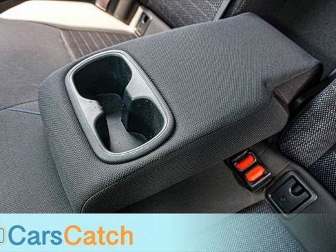 Used 2021 Toyota Corolla SE w/ SE Premium Package FWD image 38