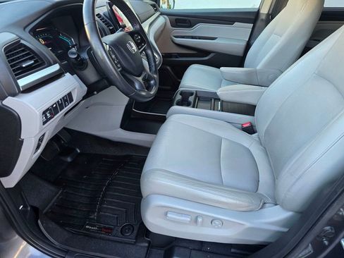 Used 2018 Honda Odyssey EX-L image 8