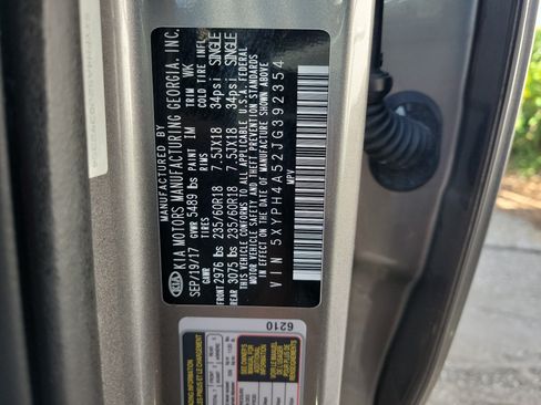 Used 2018 Kia Sorento EX FWD image 30